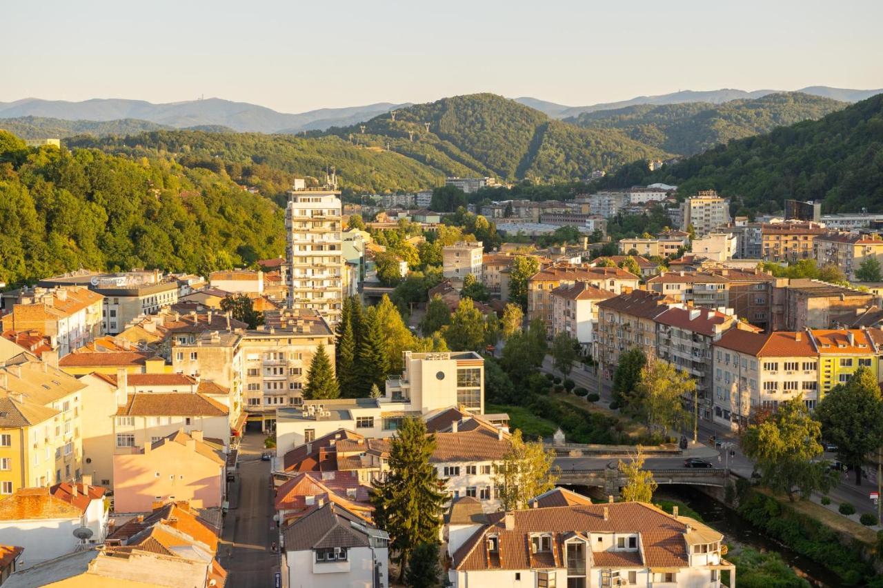 Adriano'S Studio Gabrovo Exterior photo